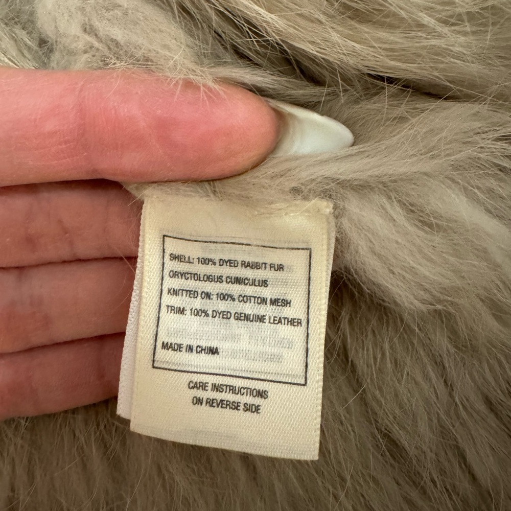 Fur coat - Picture 7 of 12